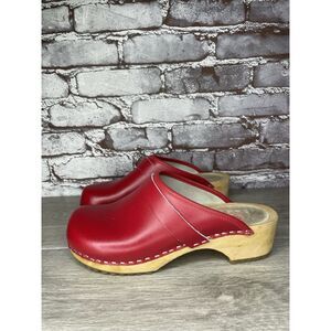 Danish Design Red Leather Wooden Heel Handmade Clogs Shoes Women Sz 38EU/7.5M US